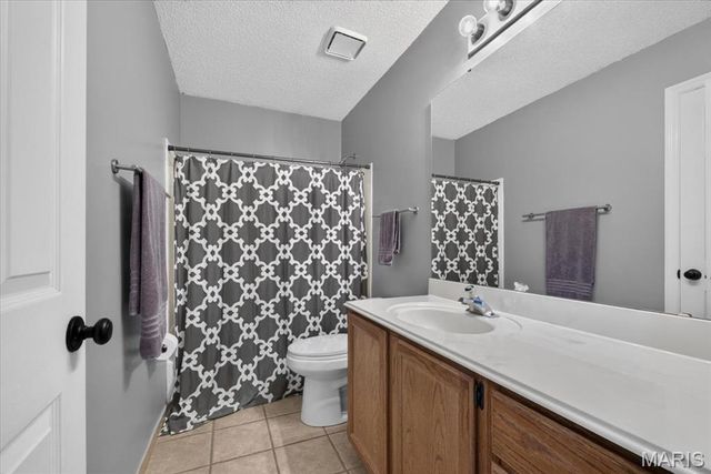 1191 Colby Court, St Peters, MO 63376