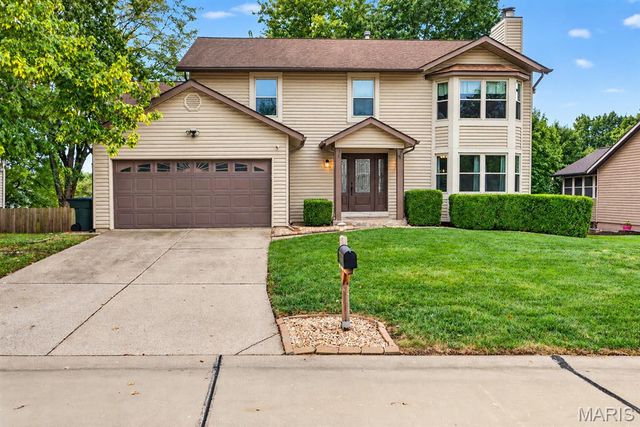 1191 Colby Court, St Peters, MO 63376