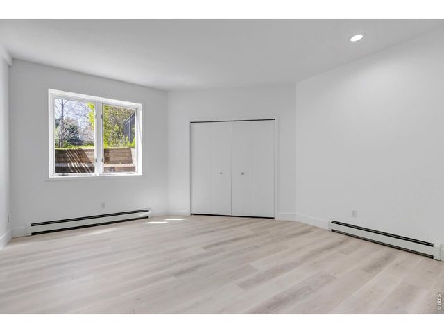 5200 Sunset Dr, Littleton, CO 80123