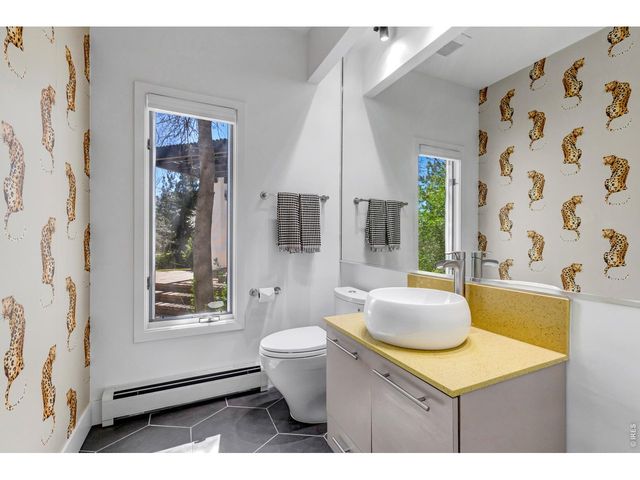 5200 Sunset Dr, Littleton, CO 80123
