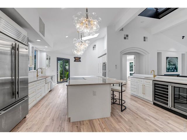 5200 Sunset Dr, Littleton, CO 80123