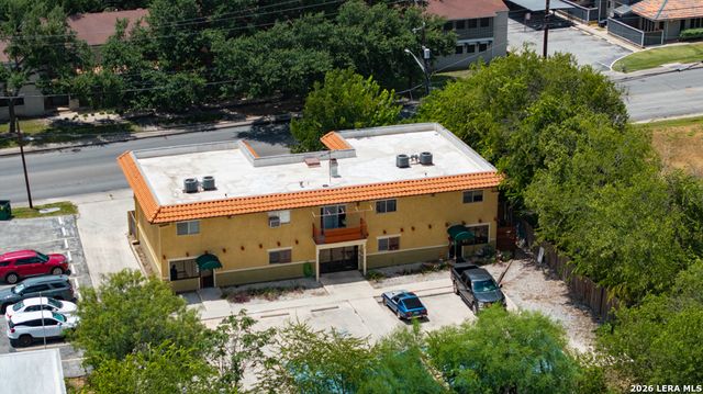 1131 BABCOCK RD, San Antonio, TX 78201