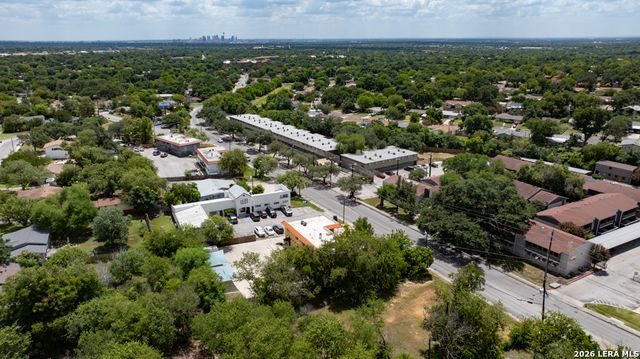 1131 BABCOCK RD, San Antonio, TX 78201