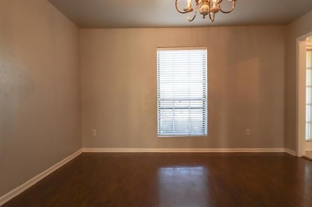 5725 Townhouse Lane, Beaumont, TX 77707