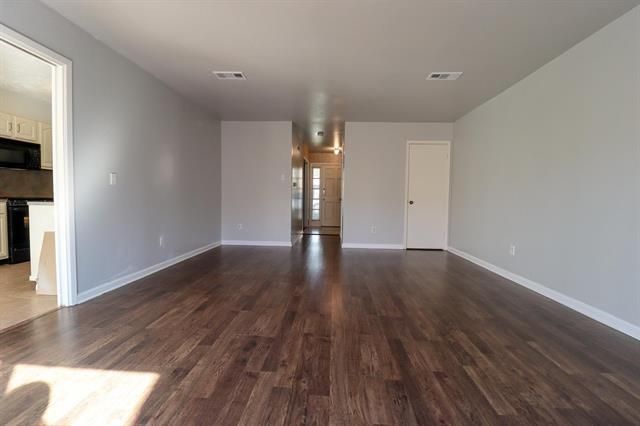 5725 Townhouse Lane, Beaumont, TX 77707