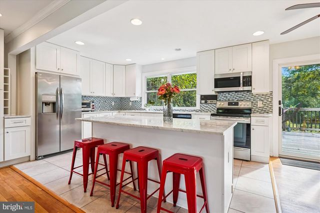 138 COURTHOUSE RD, Stafford, VA 22554