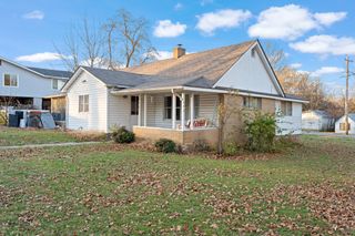 602 S Spring Street, Grove, OK 74344