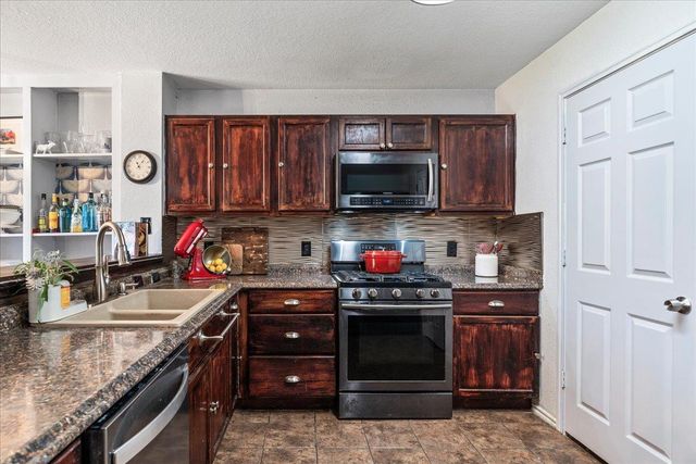 7417 Elk Pass DR, Austin, TX 78744