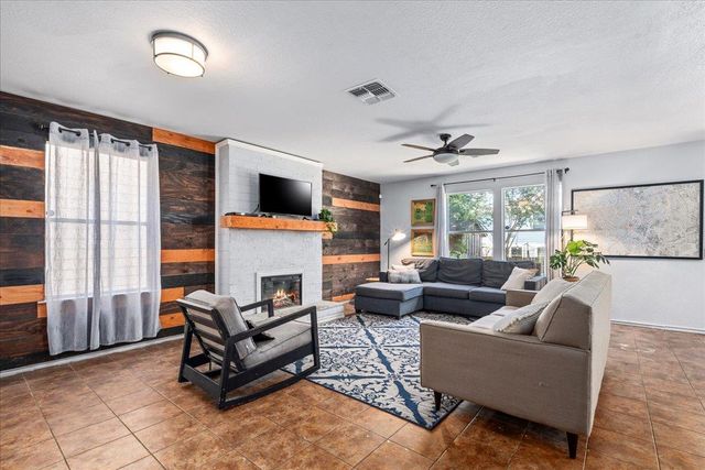 7417 Elk Pass DR, Austin, TX 78744