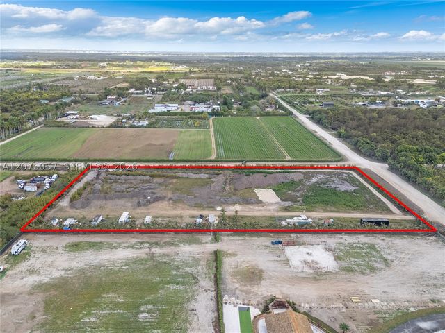 15202 SW 194th Ave, Miami, FL 33196