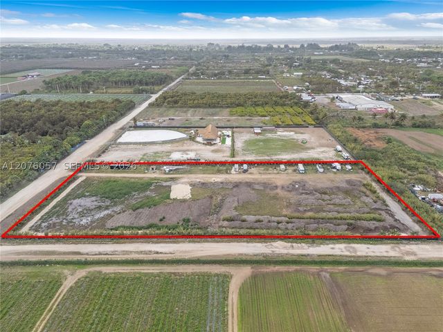 15202 SW 194th Ave, Miami, FL 33196
