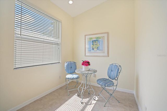 4211 64TH AVENUE E, Sarasota, FL 34243