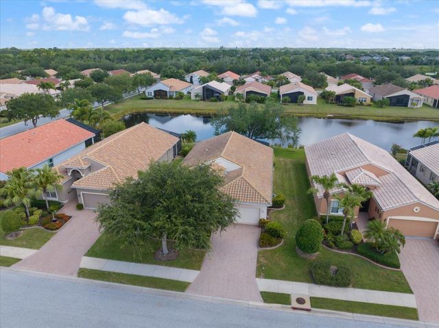 4211 64TH AVENUE E, Sarasota, FL 34243