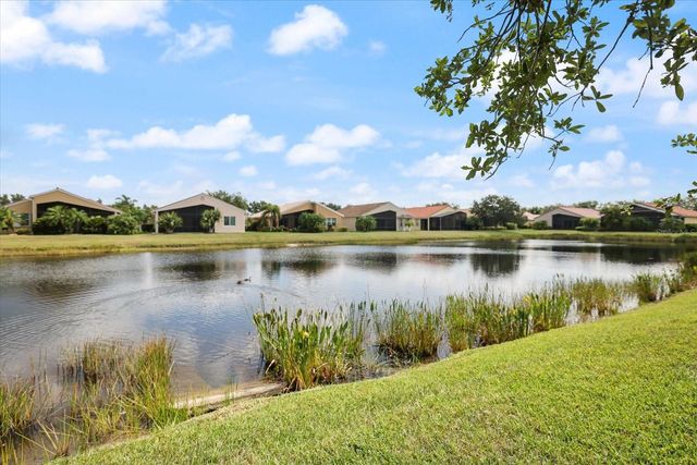 4211 64TH AVENUE E, Sarasota, FL 34243