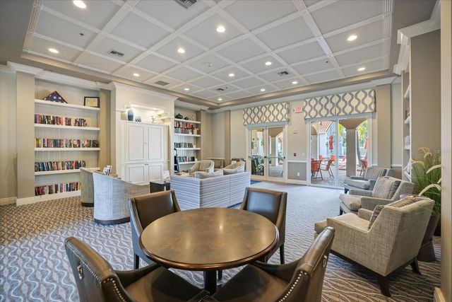 4211 64TH AVENUE E, Sarasota, FL 34243