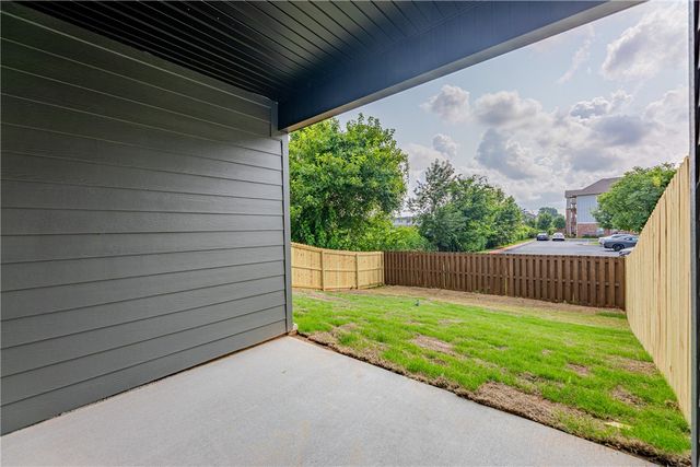 1704 SW Poigai Way 1, Bentonville, AR 72712