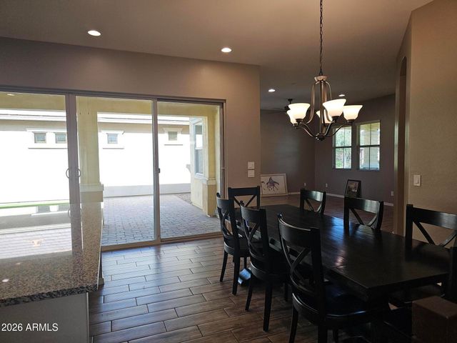 2940 S BECKETT Street, Gilbert, AZ 85295
