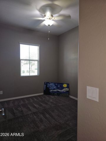 2940 S BECKETT Street, Gilbert, AZ 85295