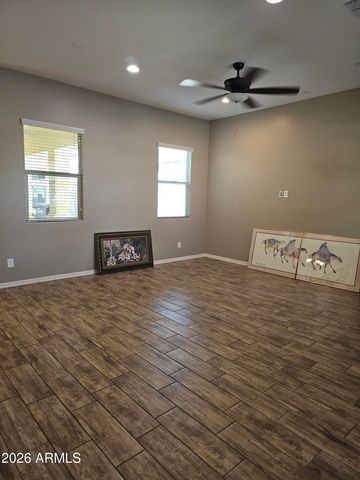 2940 S BECKETT Street, Gilbert, AZ 85295