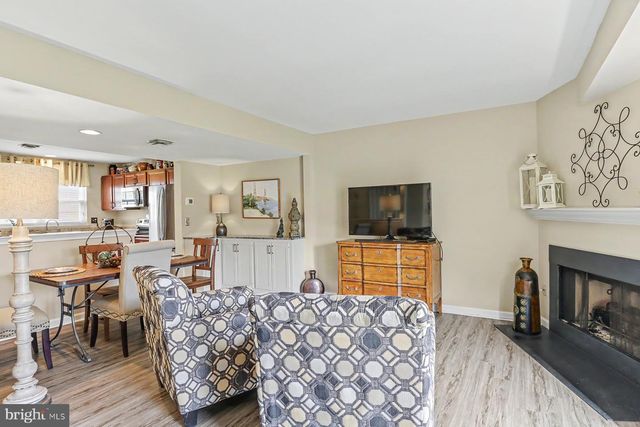 1524 CAMBRIDGE CT U-0209 CT, Palmyra, PA 17078