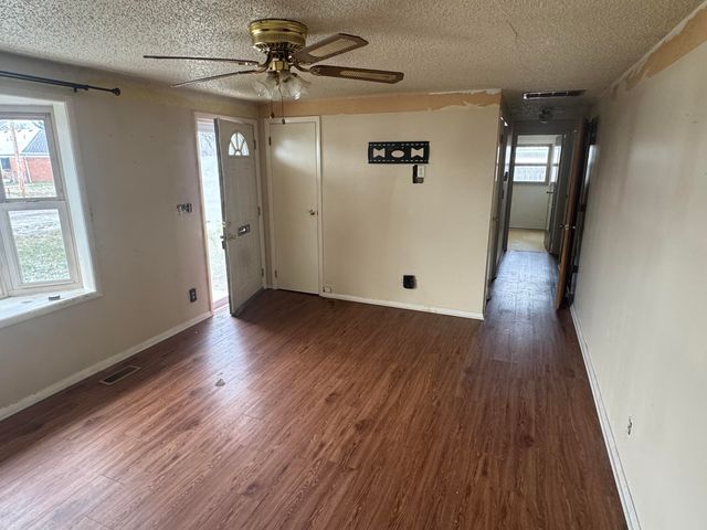 1404 Attleboro Avenue 1404 Attleboro Avenue, Springfield, OH 45503