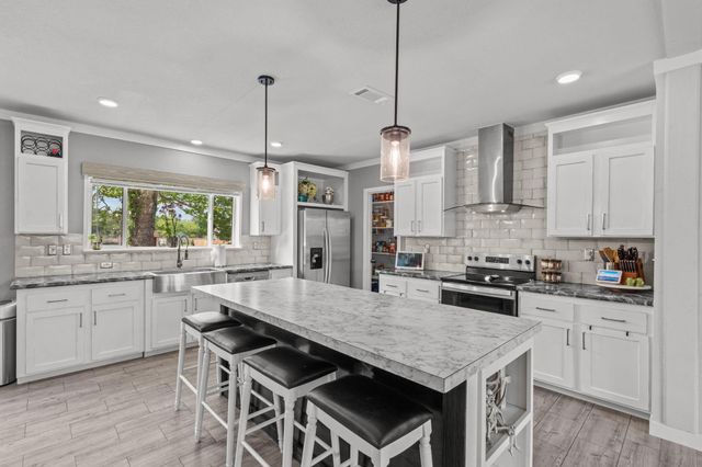 1510 Rymal Road, Santa Fe, TX 77511