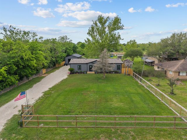 1510 Rymal Road, Santa Fe, TX 77511