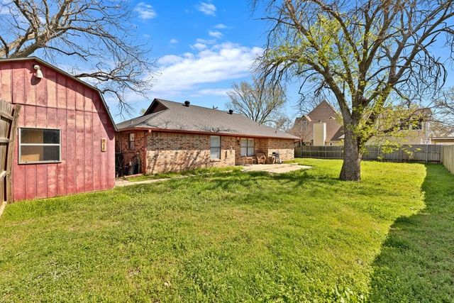 1010 Bolivar Street, Sanger, TX 76266