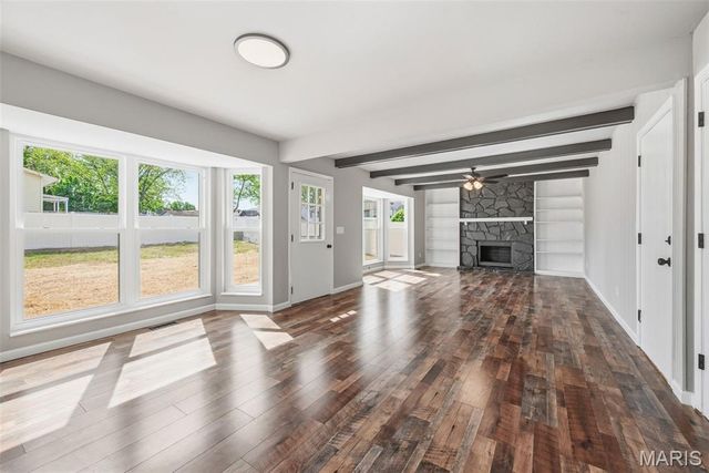 832 Summerview Drive, St Charles, MO 63304