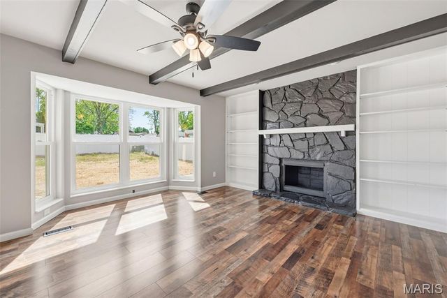 832 Summerview Drive, St Charles, MO 63304