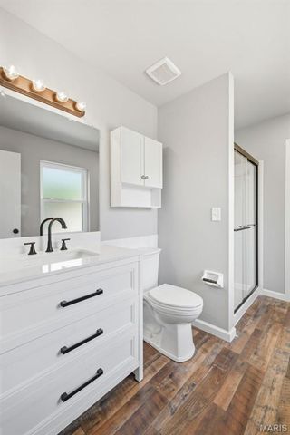 832 Summerview Drive, St Charles, MO 63304