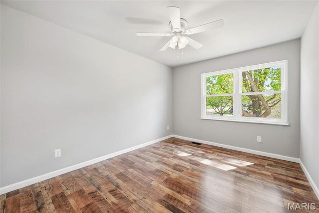 832 Summerview Drive, St Charles, MO 63304