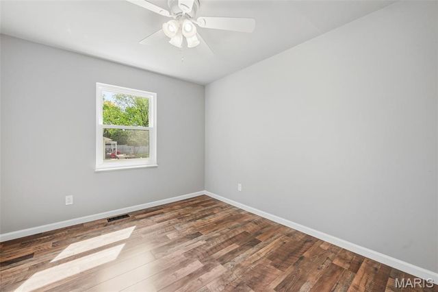 832 Summerview Drive, St Charles, MO 63304