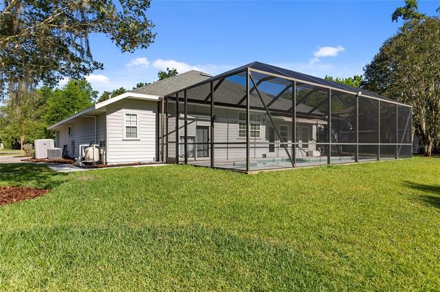 6915 NW 49TH STREET, Gainesville, FL 32653