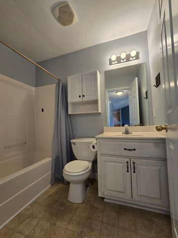 2723 Mollys Ct, Spring Hill, TN 37174