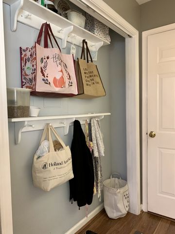 2723 Mollys Ct, Spring Hill, TN 37174