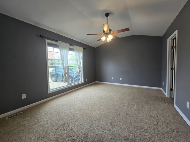 2723 Mollys Ct, Spring Hill, TN 37174