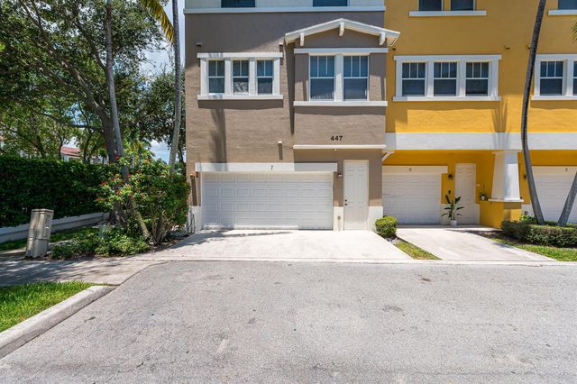 810 Marina Del Ray 6, West Palm Beach, FL 33401