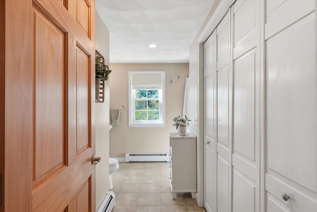 92 Central St, Georgetown, MA 01833