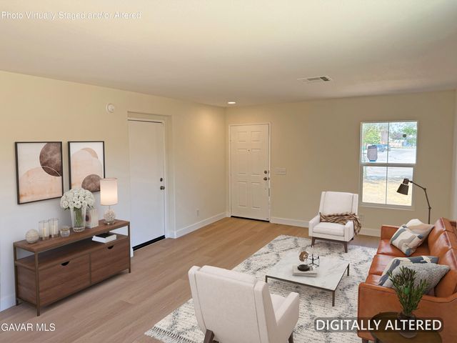 1818 Linda Vista Avenue, Lancaster, CA 93535