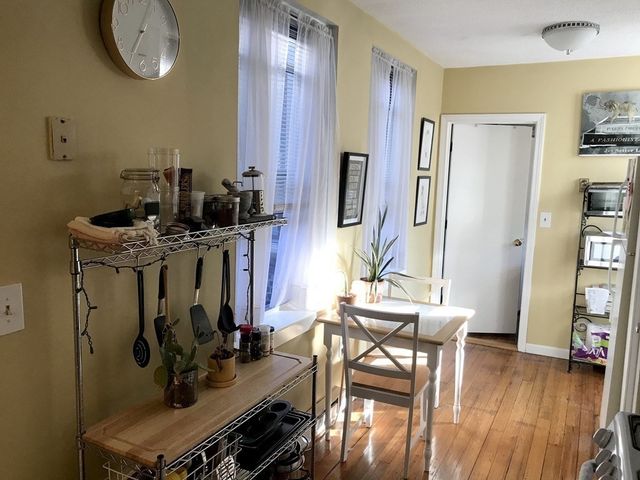 4 Prince Streeet 5, Boston, MA 02113