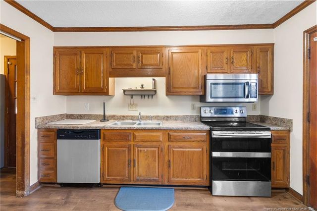 2924 Walden Road, Fayetteville, NC 28303