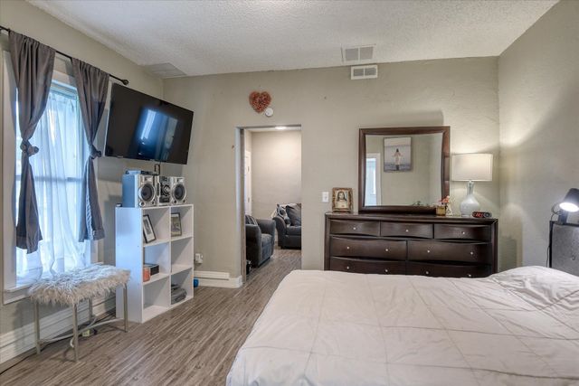 1610 W GRACE Ave, Spokane, WA 99205