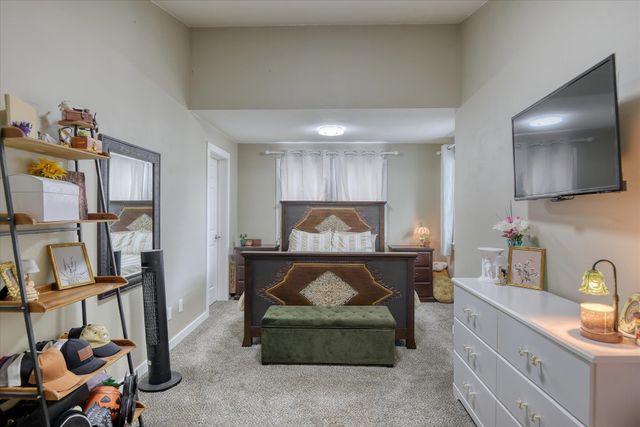 1610 W GRACE Ave, Spokane, WA 99205