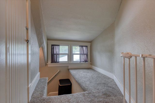 1610 W GRACE Ave, Spokane, WA 99205