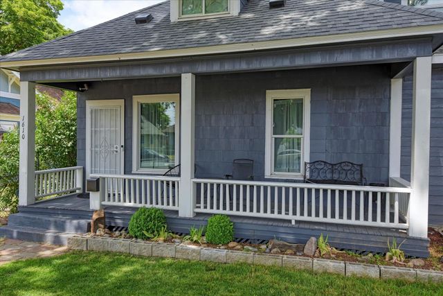 1610 W GRACE Ave, Spokane, WA 99205
