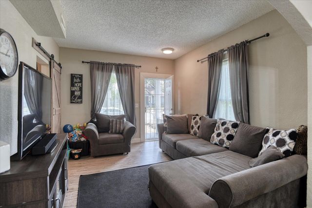 1610 W GRACE Ave, Spokane, WA 99205