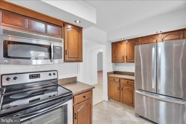 145 CENTURA, Cherry Hill, NJ 08003