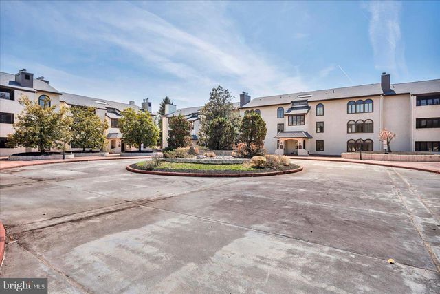 145 CENTURA, Cherry Hill, NJ 08003
