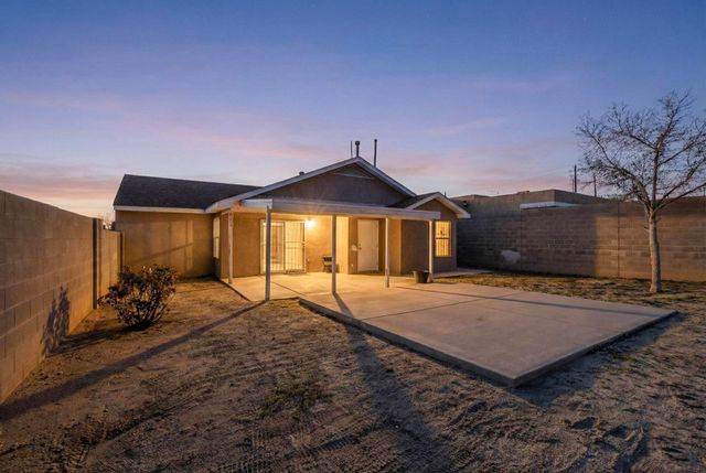 520 San Ignacio Court NE, Albuquerque, NM 87102